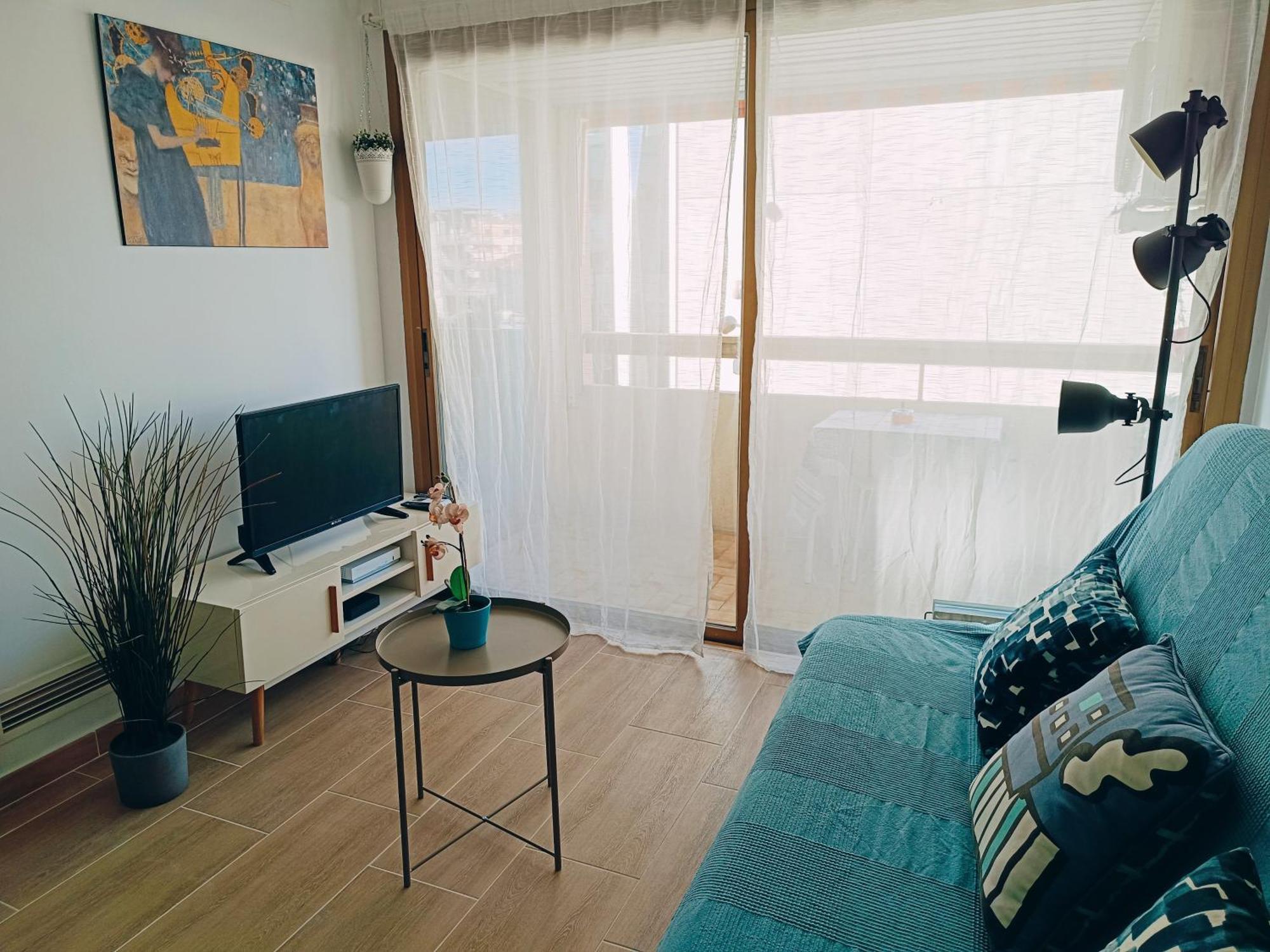 2 Pieces Climatise Avec Balcon Dans Le Vieil Antibes, Residence Avec Ascenseur Bagian luar foto